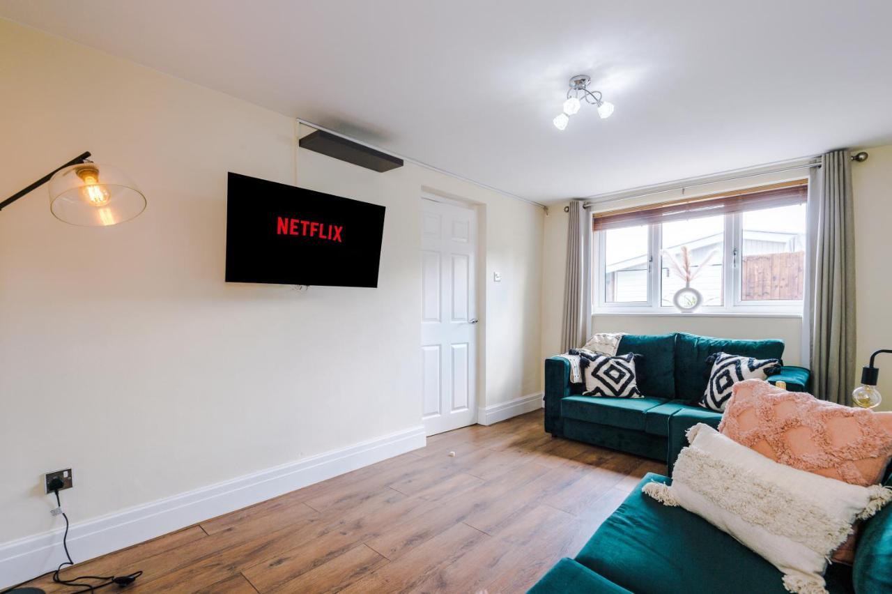 Charming 3-Bed Cottage In Chester, Ideal For Families & Workers, Free Parking - Sleeps 7 Extérieur photo